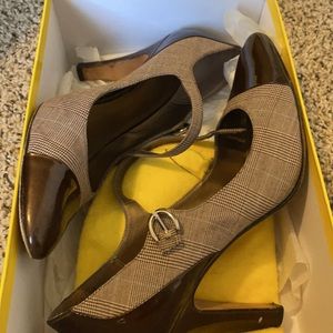 Circa Joan&David brown/multi heels, size 8.5